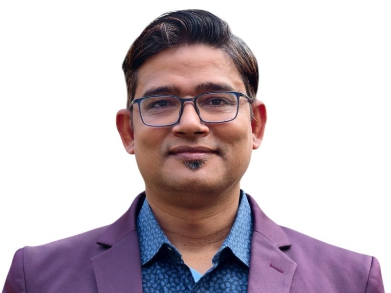 Dr. Prof Nawin Kumar